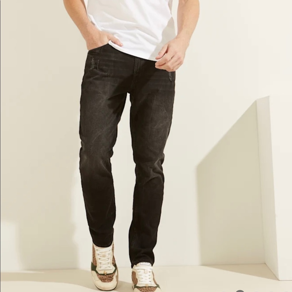 Men’s taupe guess jeans